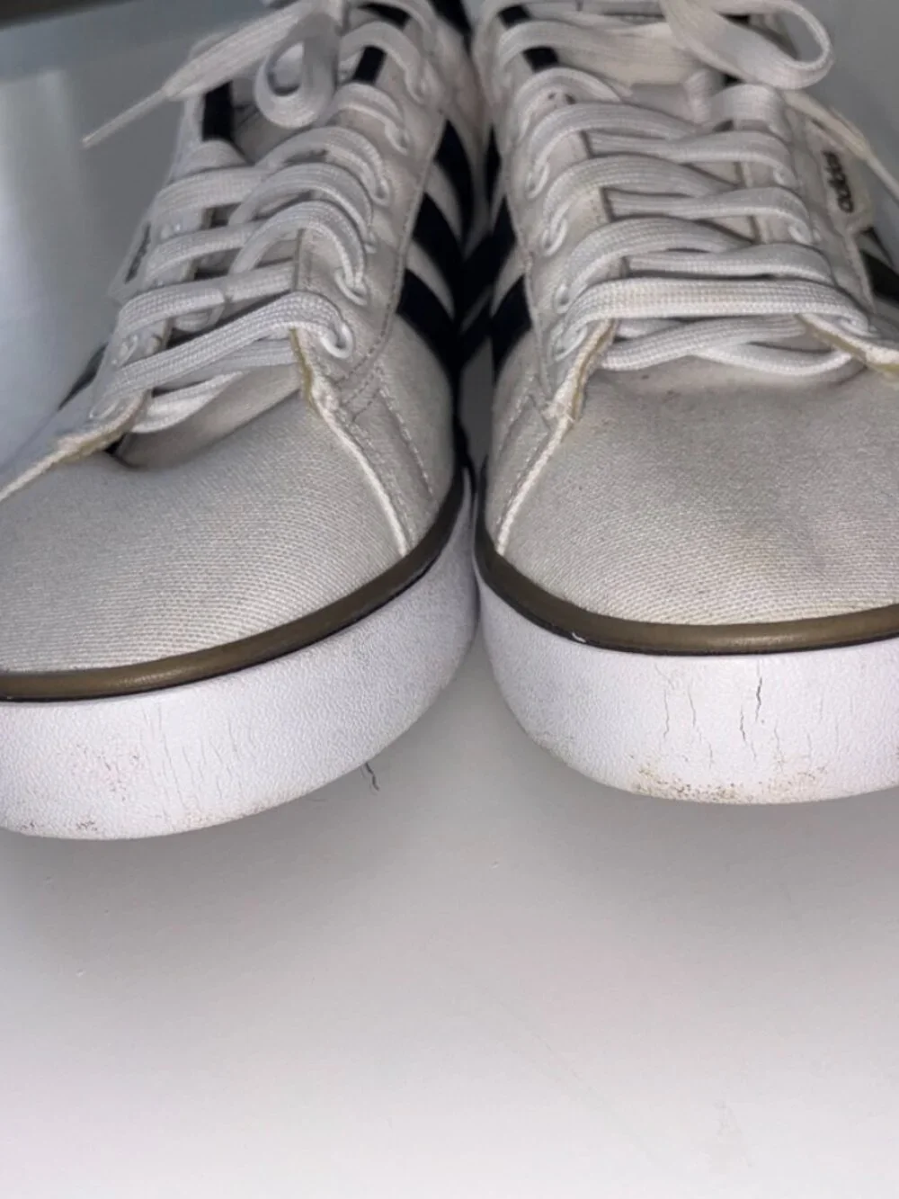Men's Adidas Daily 3.0 'Translucent Outsole - Cloud White' Skating FW7049 sz. 11